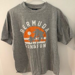 Bermuda tee